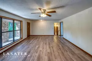 807 E Washington Ave, Harrison, AR 72601 photo 7