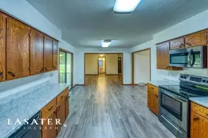 807 E Washington Ave, Harrison, AR 72601 photo 10