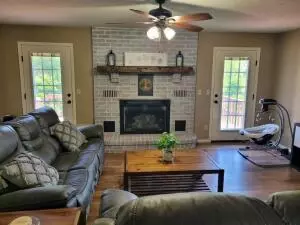 112 Watts St, Harrison, AR 72601 photo 5