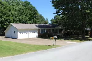 3855 N Perry St, Harrison, AR 72601 photo 1