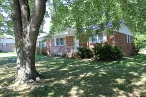 3855 N Perry St, Harrison, AR 72601 photo 2