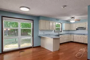 3834 N Perry St, Harrison, AR 72601 photo 8