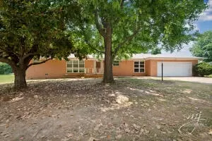 3834 N Perry St, Harrison, AR 72601 photo 1