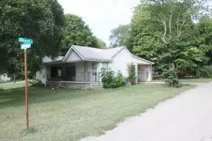 1413 N Spring Rd, Harrison, AR 72601 photo 2