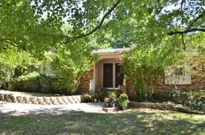 307 Chickadee St, Harrison, AR 72601 photo 3