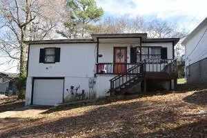 905 S Ash St, Harrison, AR 72601 photo 1
