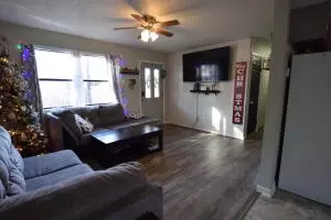 905 S Ash St, Harrison, AR 72601 photo 3