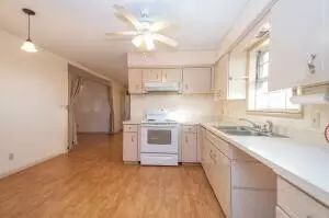 606 Oriole Dr, Harrison, AR 72601 photo 7