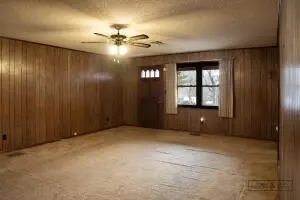 322 N Cherry St, Harrison, AR 72601 photo 2