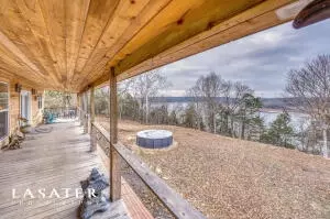 5653 E Persimmon Pl, Lead Hill, AR 72644 photo 2