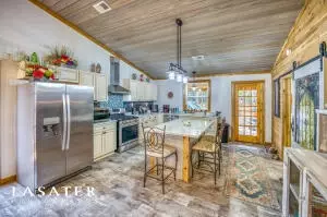 5653 E Persimmon Pl, Lead Hill, AR 72644 photo 12