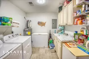 5653 E Persimmon Pl, Lead Hill, AR 72644 photo 24