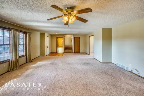 807 Robin St, Harrison, AR 72601 photo 5