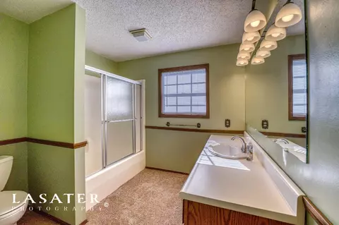 807 Robin St, Harrison, AR 72601 photo 17