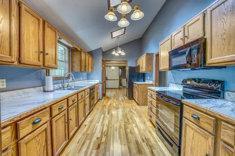 807 Robin St, Harrison, AR 72601 photo 7