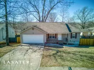 1004 Lilly St, Harrison, AR 72601 photo 2