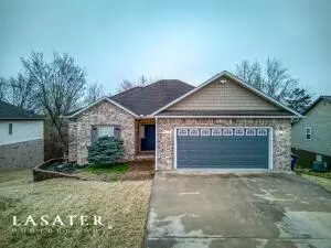 1214 Ridgeway Ave, Harrison, AR 72601