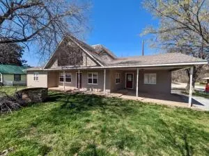 109 E Rivers, Alpena, AR 72611