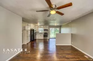 703 W Bogle Ave, Harrison, AR 72601 photo 4