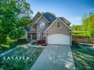2809 Dry Branch Dr, Harrison, AR 72601