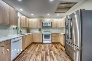 503 Tharp Ave, Green Forest, AR 72638