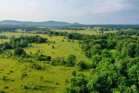 E 206 Highway, Harrison, AR 72601