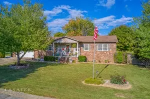 3950 Red Oak Ter, Harrison, AR 72601