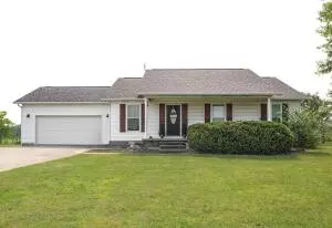 6678 Panther Dr, Harrison, AR 72601