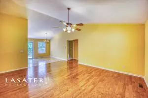 1201 W Rogers, Harrison, AR 72601 photo 4