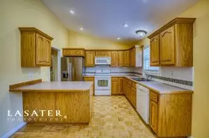1201 W Rogers, Harrison, AR 72601 photo 11