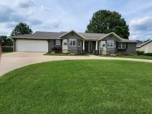 403 St Andrews Dr, Harrison, AR 72601