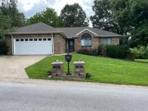 104 Arbor Dr, Harrison, AR 72601