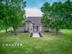 2806 Lone Oak Dairy Rd, Harrison, AR 72601