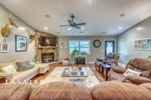 1896 Watkins Rd, Harrison, AR 72601 photo 5
