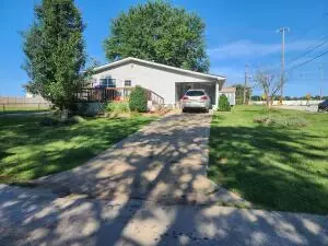 1918 Mcelroy Dr, Harrison, AR 72601