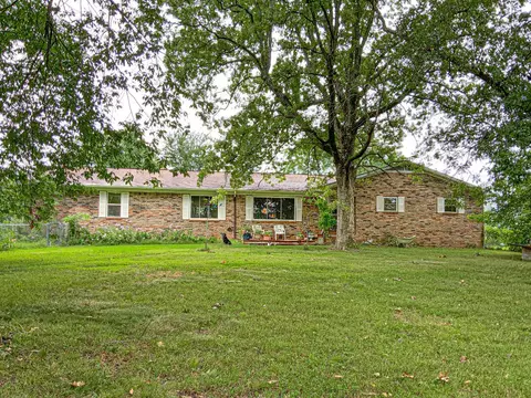 1535 W Mill Hollow Rd, Harrison, AR 72601
