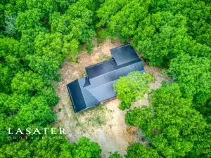 10837 Pecks Dr, Harrison, AR 72601 photo 25