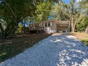 404 Middle St, Harrison, AR 72601