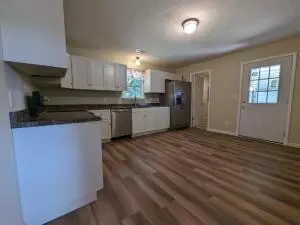 404 Middle St, Harrison, AR 72601 photo 6