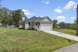 231 Downing St, Diamond City, AR 72644