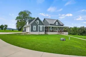3400 S Kayla Ln, Harrison, AR 72601