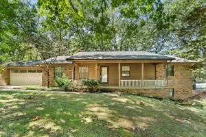 504 Huntington Pl, Harrison, AR 72601