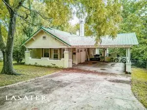 114 N Lucille St, Harrison, AR 72601