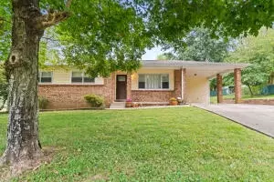 5352 Eastwood Dr, Harrison, AR 72601