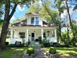 622 S Cherry St, Harrison, AR 72601 photo 2