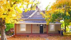 610 W Rogers St, Harrison, AR 72601