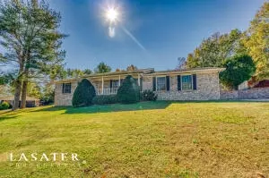 1106 Maria Dr, Harrison, AR 72601