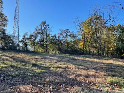 804 Deerfield Dr, Harrison, AR 72601 photo 2