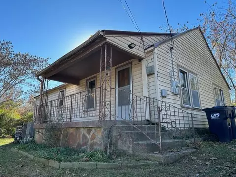 702 W Gordon Ave, Harrison, AR 72601