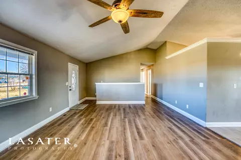 10711 Devore Dr, Harrison, AR 72601 photo 5